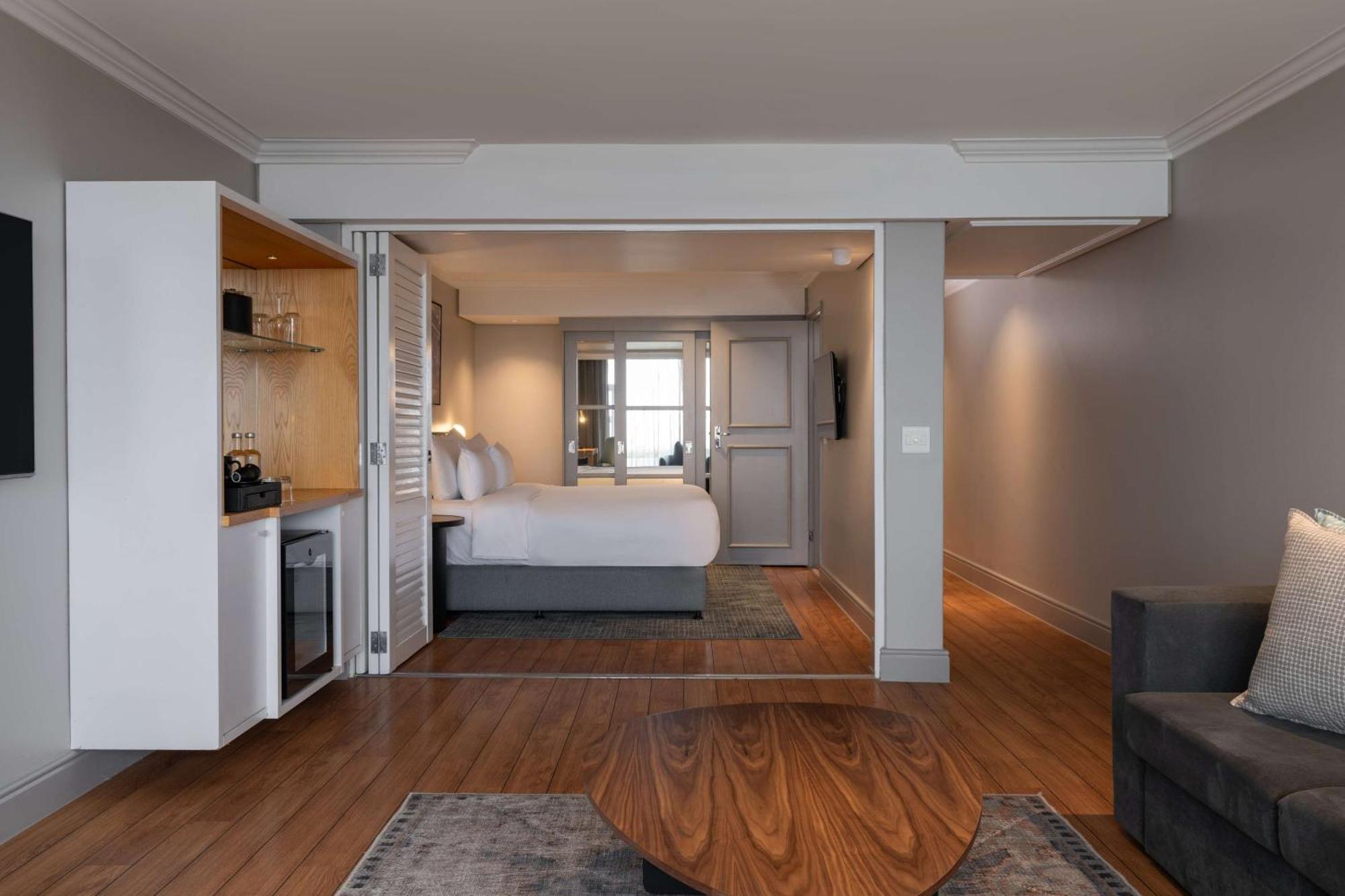 Radisson Collection Hotel, Waterfront 5* Cape Town