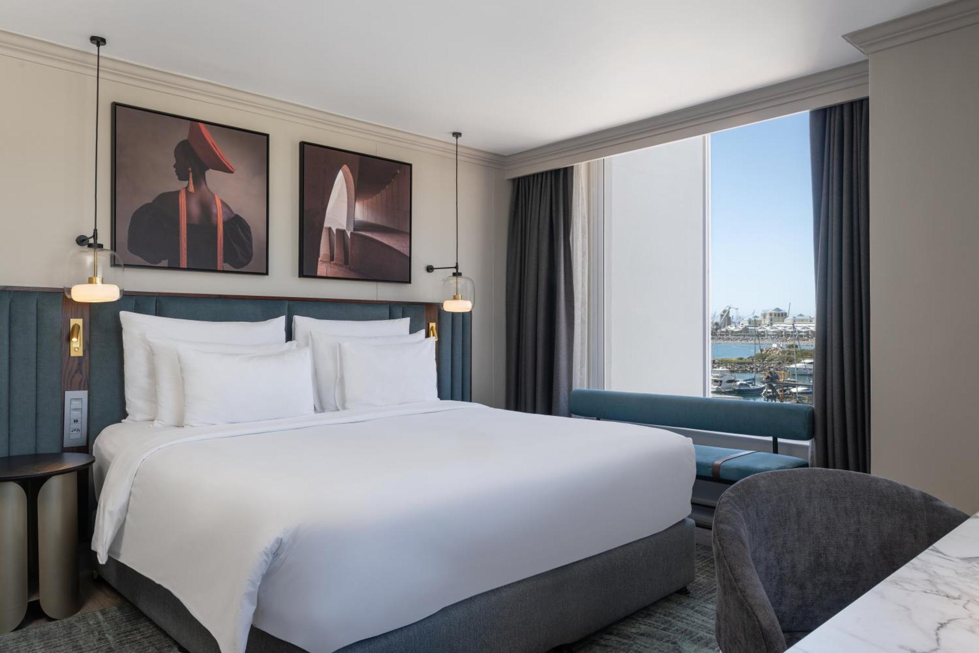 Radisson Collection Hotel, Waterfront 5* Cape Town