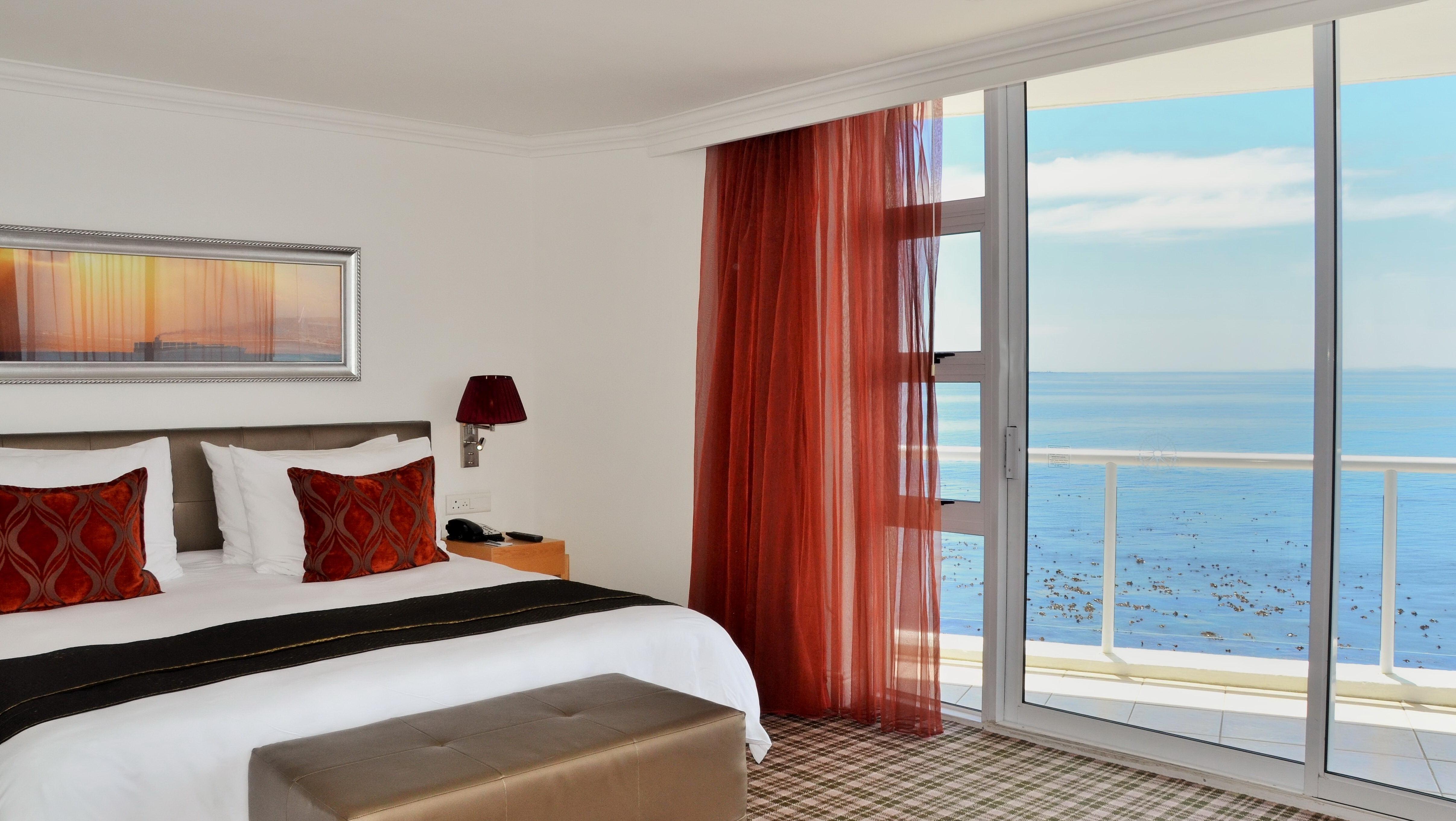Radisson Collection Hotel，Waterfront酒店