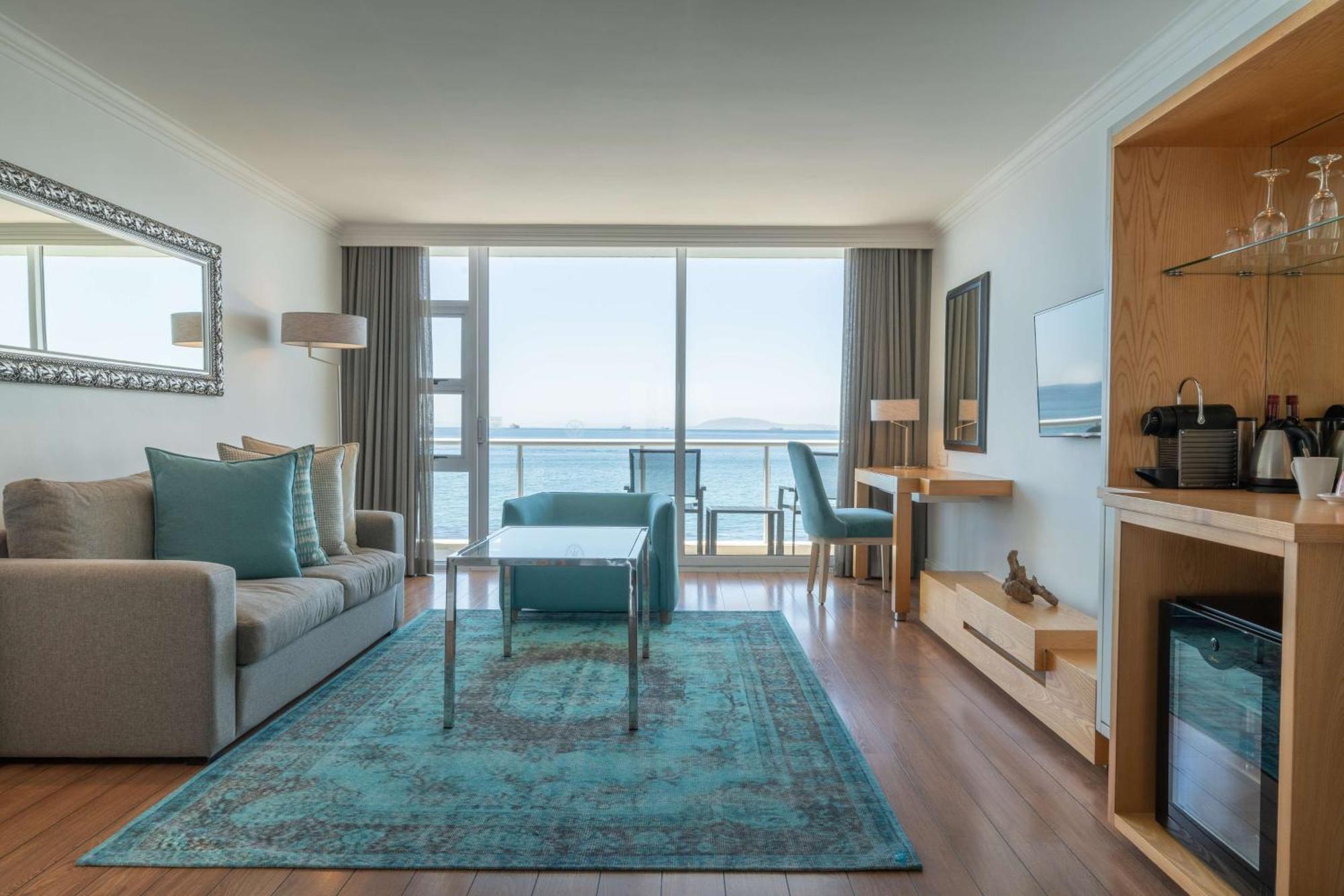 Radisson Collection酒店，Waterfront酒店5*